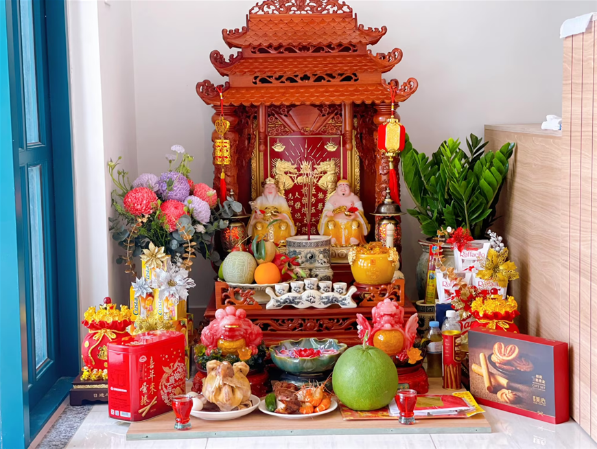 Hướng dẫn chi tiết vị trí đặt bàn thờ ông Địa trong nhà để đón tài lộc Bàn Thờ Ông Địa, Phong Thủy Nhà Ở, Thần Tài Ông Địa, Thu Hút Tài Lộc, Cách Đặt Bàn Thờ